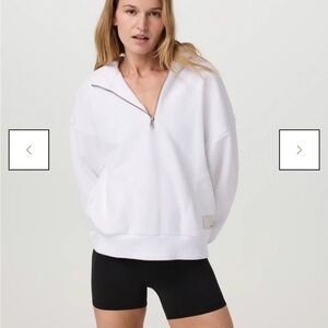 Vuori Restore quarter zip hoodie- worn once - size XS